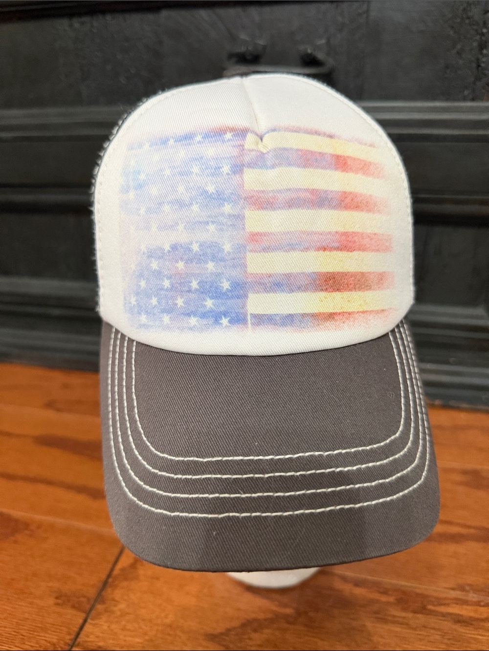 Billabong USA Snapback Trucker Hat distressed American flag design adj. hat